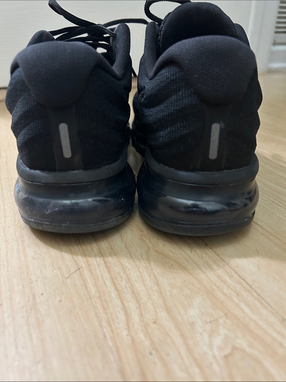 Nike Air Max - Picture 5 of 9